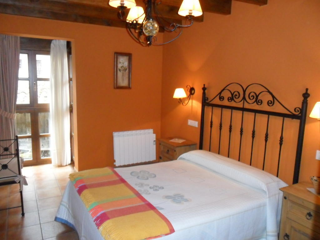 Apartamentos Rurales Los Villares Colunga Cameră foto